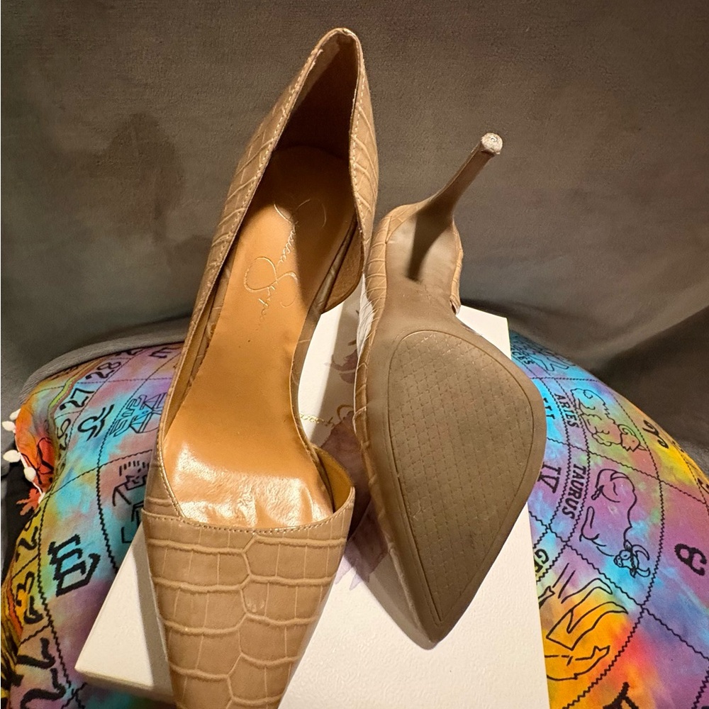 Jessica Simpson Tan Croc-Pattern Heels